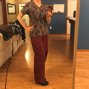 3pc Scrub Set Dickes Print Top Scrub Life Wine Set